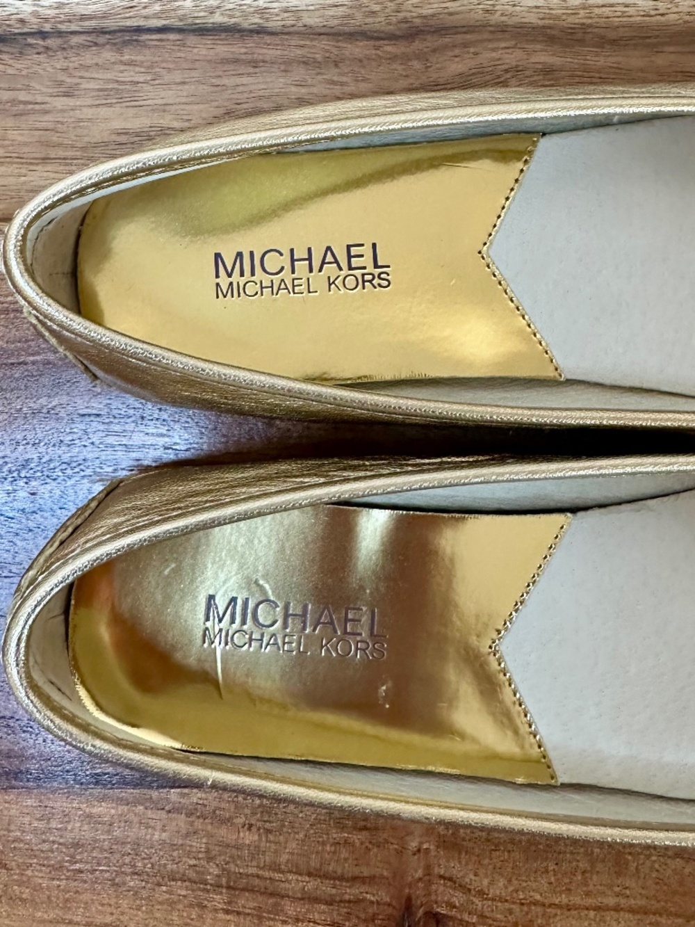NEW Michael Kors Fulton Moc Pale Gołd Flats, Size 9M - Picture 4 of 11